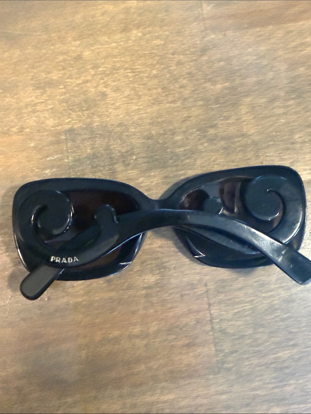 Prada Oversized Black Women’s Sunglasses - Classic Chic - Picture 6 of 7